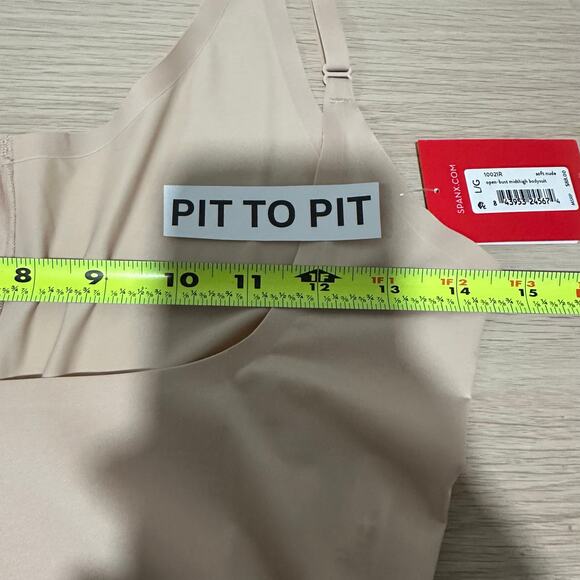 SPANX NWT Thinstincts Open Bust Mid Thigh Shapewear Bodysuit in Soft Nude Large - Picture 12 of 13